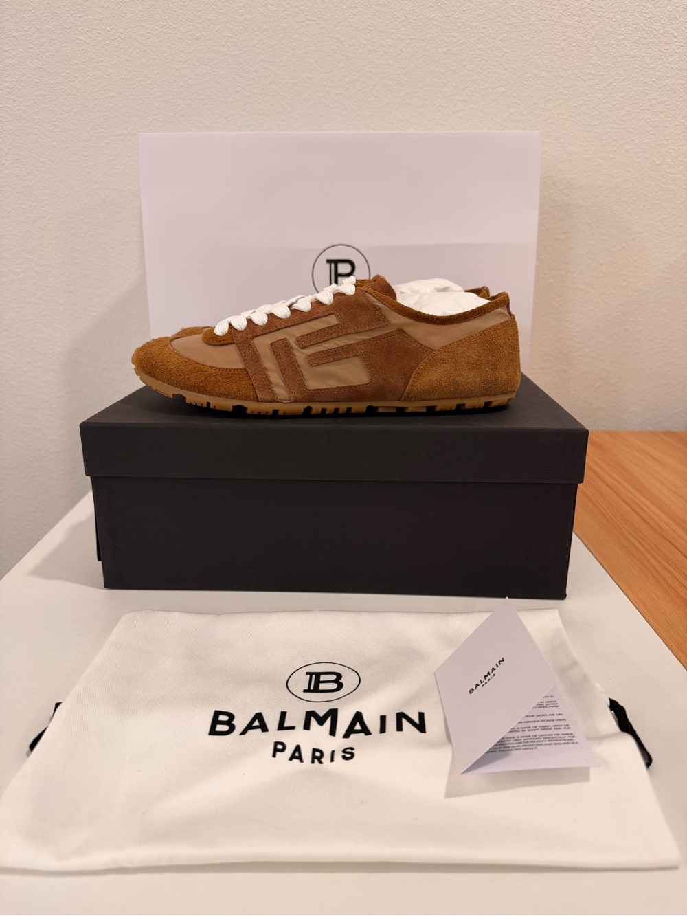 Balmain Men’s Tan/Brown Suede Low-Top Sneakers Size 41
